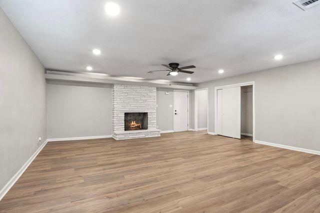 700 W Broadway Street, Winnsboro, TX 75494