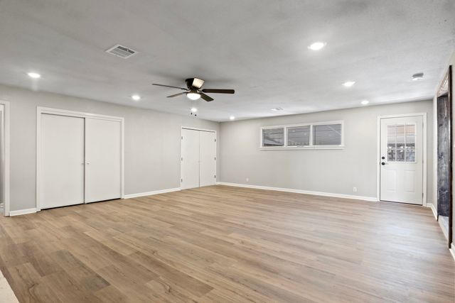 700 W Broadway Street, Winnsboro, TX 75494