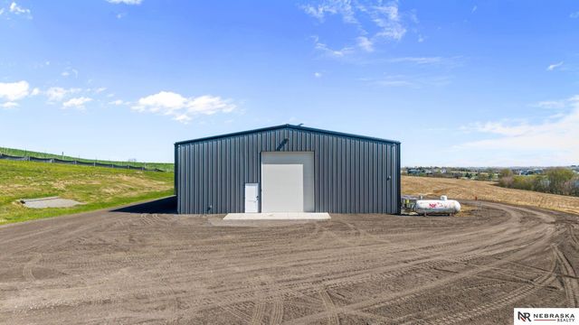 11919 N 184th Plaza, Bennington, NE 68007
