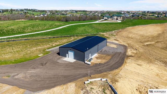 11919 N 184th Plaza, Bennington, NE 68007