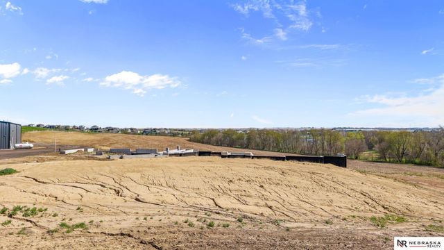 11919 N 184th Plaza, Bennington, NE 68007