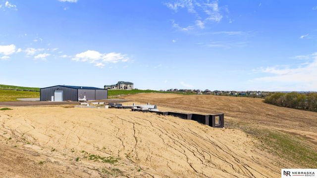 11919 N 184th Plaza, Bennington, NE 68007