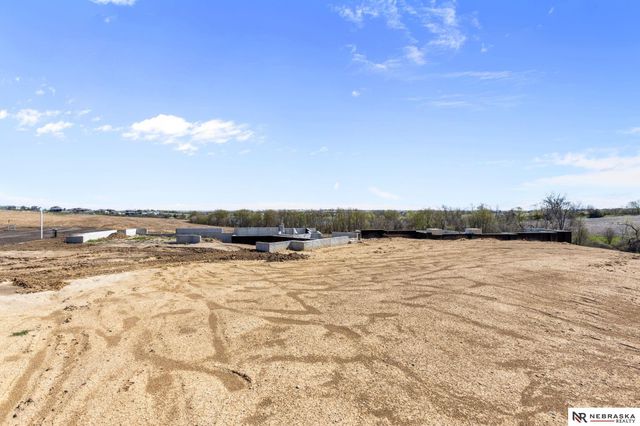 11919 N 184th Plaza, Bennington, NE 68007