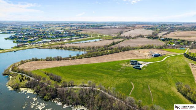 11919 N 184th Plaza, Bennington, NE 68007