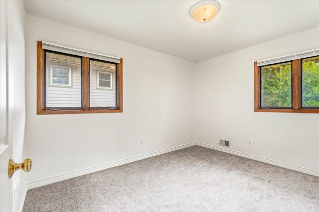 5230 Oconnell Drive, Mounds View, MN 55112