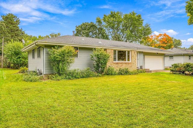 5230 Oconnell Drive, Mounds View, MN 55112