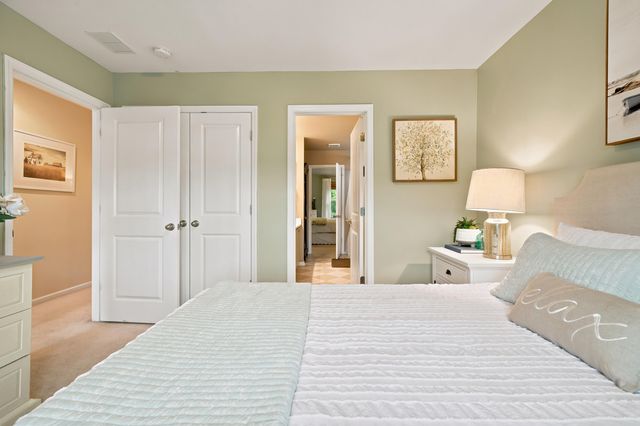 319 Flyway Road, Goose Creek, SC 29445