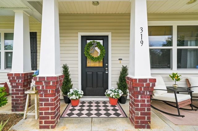 319 Flyway Road, Goose Creek, SC 29445