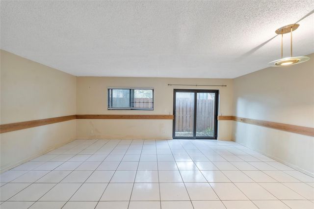 2157 NW 37TH 2157, Coconut Creek, FL 33066