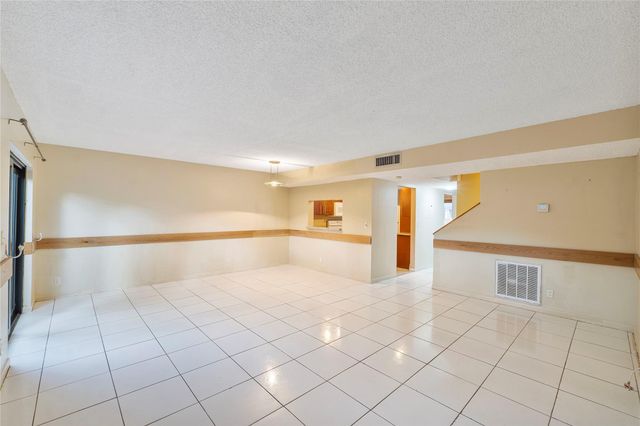 2157 NW 37TH 2157, Coconut Creek, FL 33066