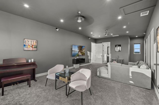 1178 Mystic PKWY, Spring Branch, TX 78070