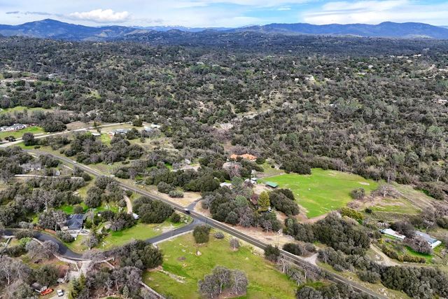 44755 Savage Road, Coarsegold, CA 93614
