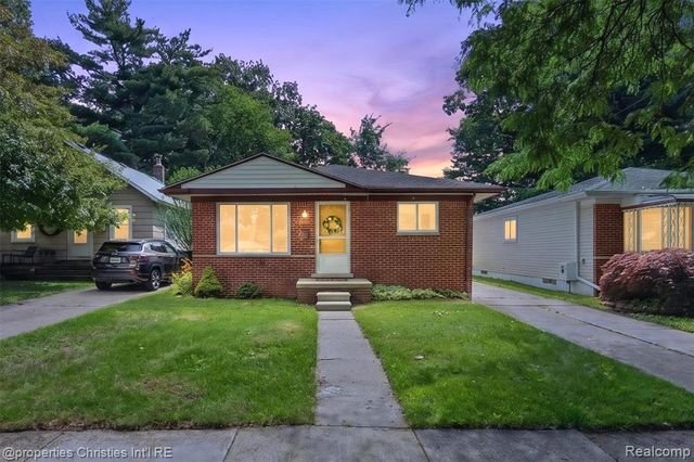 27856 Lenox Avenue, Madison Heights, MI 48071
