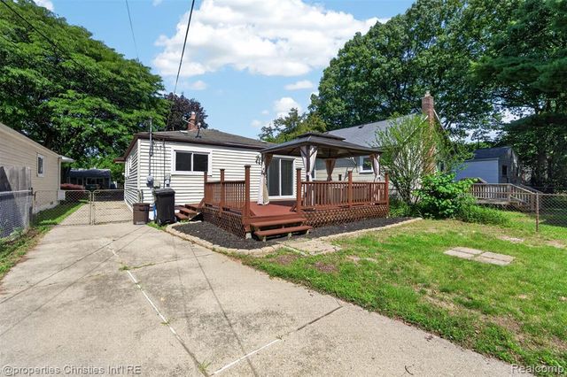 27856 Lenox Avenue, Madison Heights, MI 48071