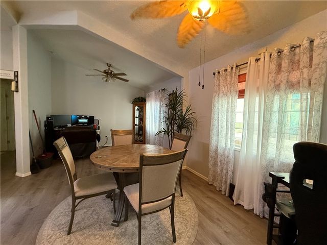 2553 Hillcrest Park Drive, Bullhead City, AZ 86429