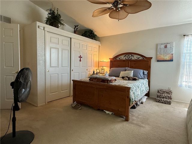 2553 Hillcrest Park Drive, Bullhead City, AZ 86429