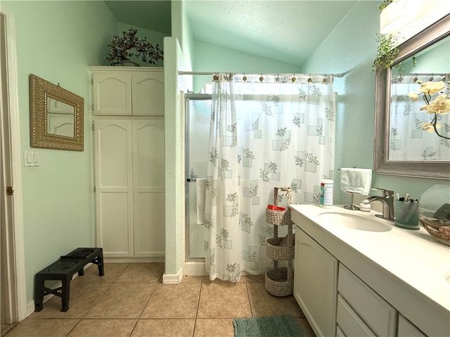 2553 Hillcrest Park Drive, Bullhead City, AZ 86429