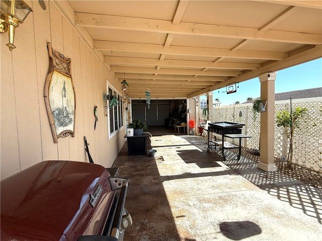 2553 Hillcrest Park Drive, Bullhead City, AZ 86429