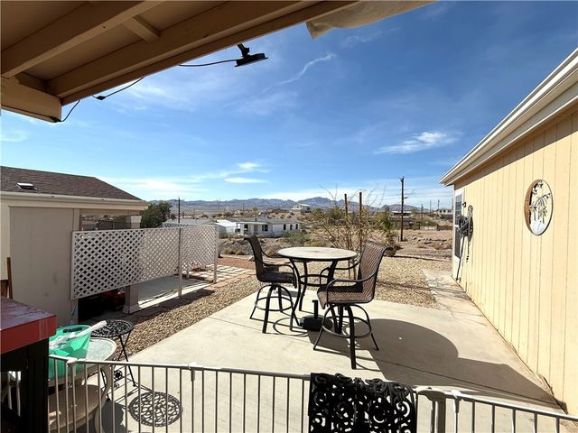 2553 Hillcrest Park Drive, Bullhead City, AZ 86429