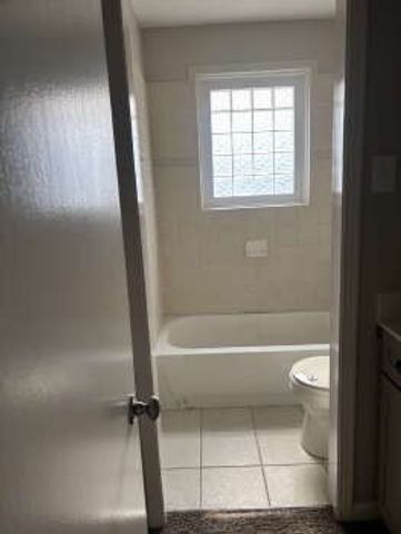 1322 Shady Lawn Dr, Clarksville, TN 37043