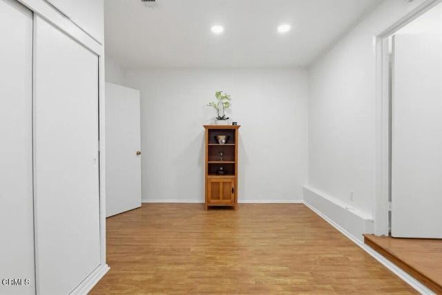 1608 N Grand Oaks Avenue, Pasadena, CA 91104