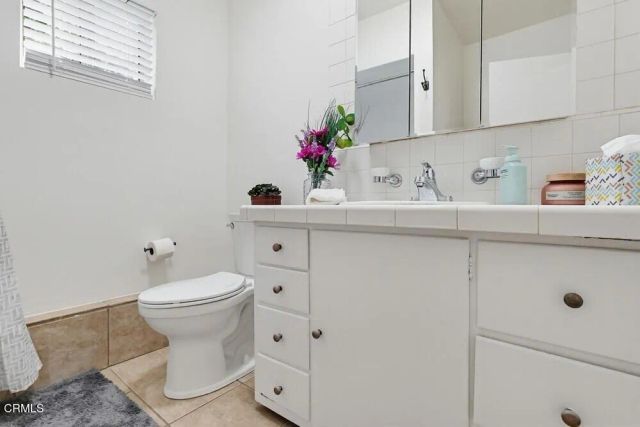 1608 N Grand Oaks Avenue, Pasadena, CA 91104