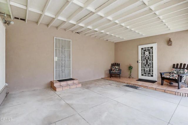1608 N Grand Oaks Avenue, Pasadena, CA 91104