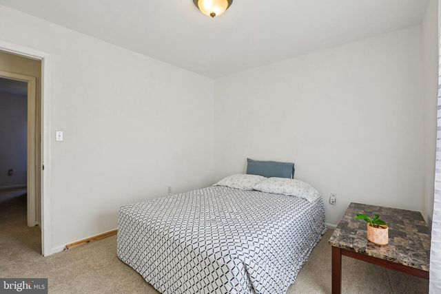 1254 PINECREST AVE, Hagerstown, MD 21740