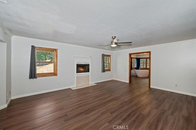 30228 Elfin Court, Running Springs, CA 92382