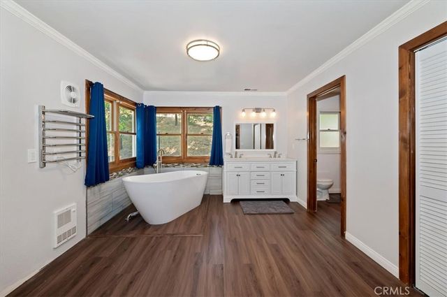 30228 Elfin Court, Running Springs, CA 92382