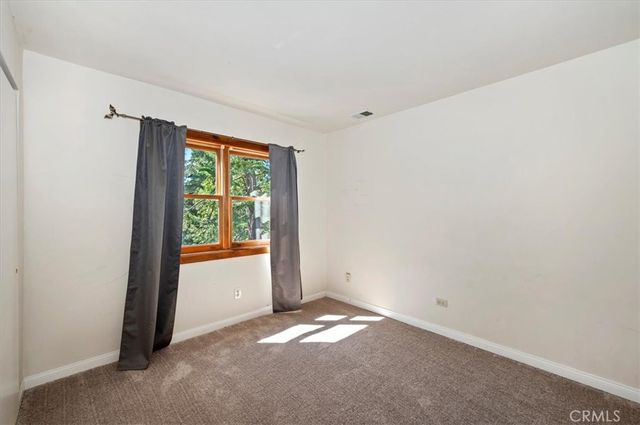 30228 Elfin Court, Running Springs, CA 92382