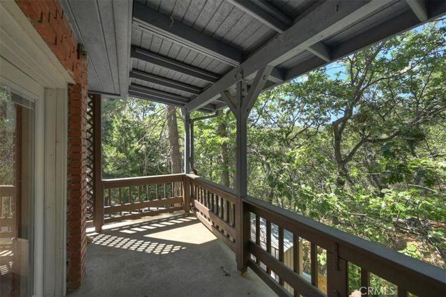 30228 Elfin Court, Running Springs, CA 92382
