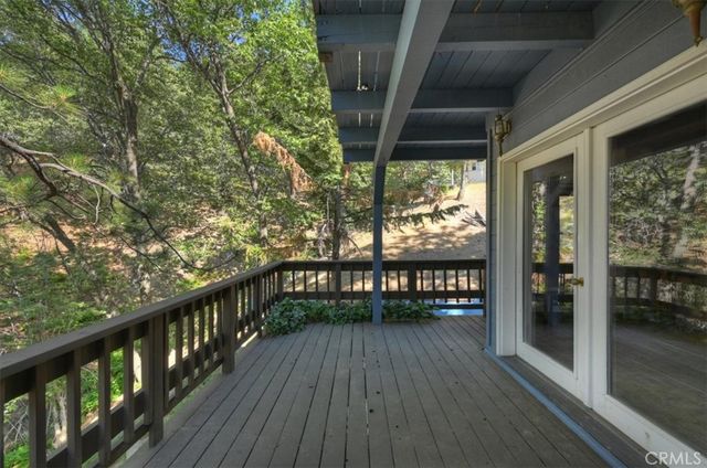 30228 Elfin Court, Running Springs, CA 92382