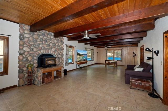 30228 Elfin Court, Running Springs, CA 92382