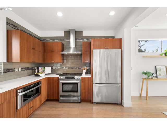 2626 Se 16TH Ave, Portland, OR 97202