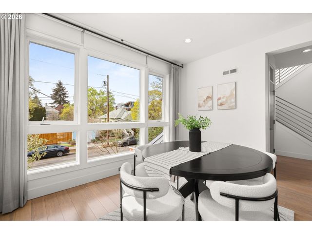 2626 Se 16TH Ave, Portland, OR 97202