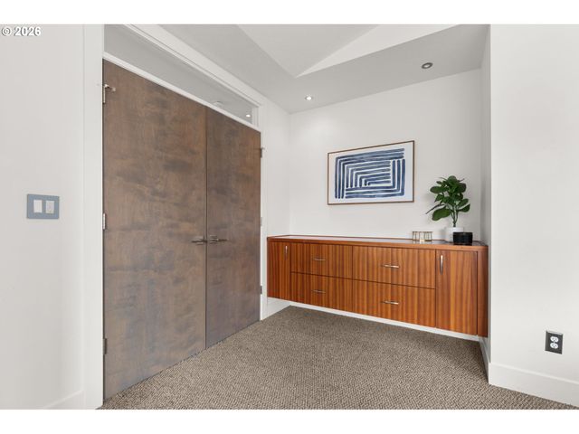 2626 Se 16TH Ave, Portland, OR 97202