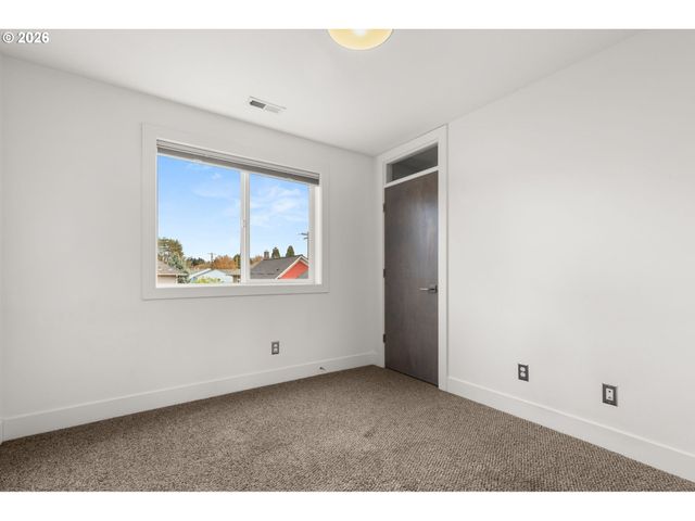 2626 Se 16TH Ave, Portland, OR 97202