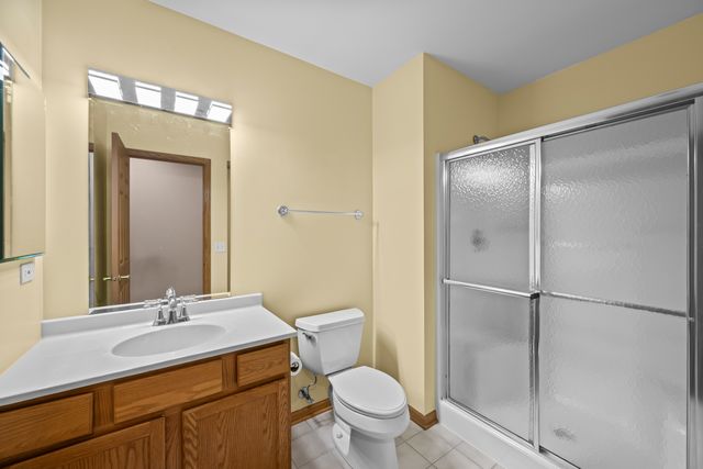 100 N Bokelman Street 330, Roselle, IL 60172