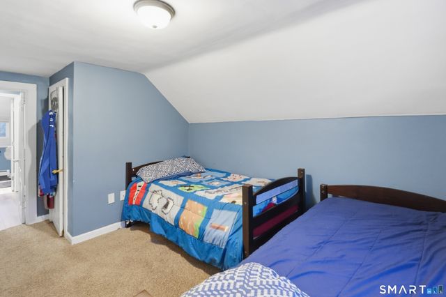 3 woodstock Avenue West, Putnam, CT 06260