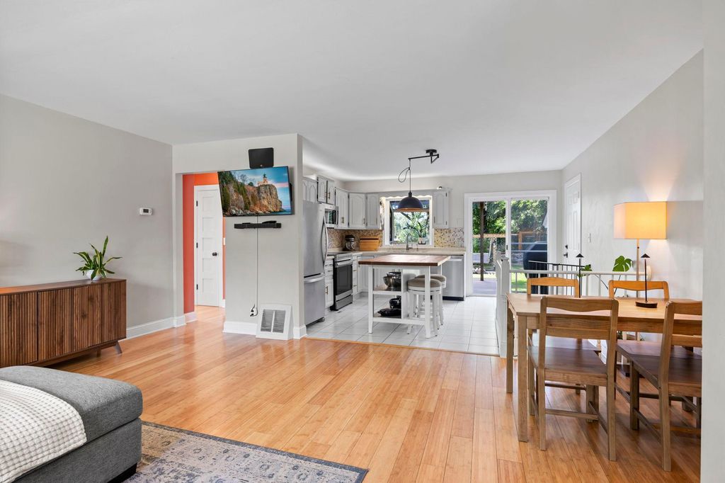3904 Brunswick Avenue S, Saint Louis Park, MN 55416 — photo 4