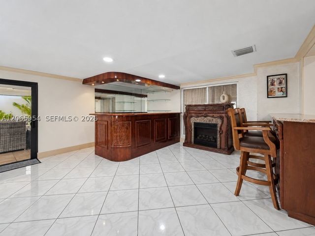 7961 W 6th Ave, Hialeah, FL 33014