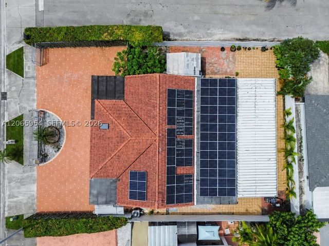 7961 W 6th Ave, Hialeah, FL 33014
