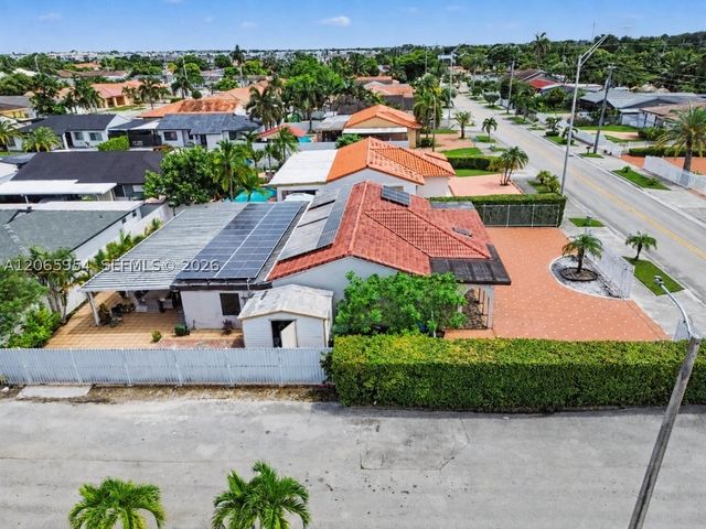 7961 W 6th Ave, Hialeah, FL 33014