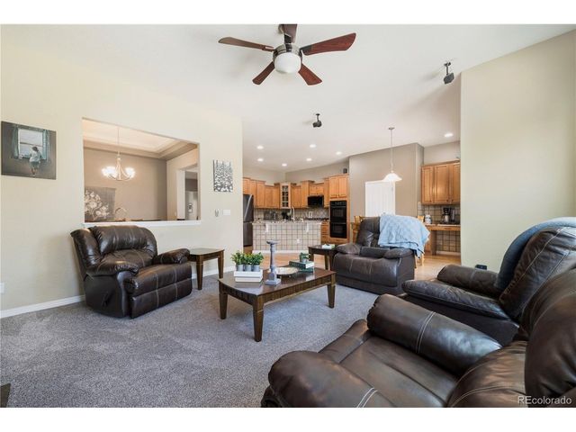 9884 Telluride St, Commerce City, CO 80022