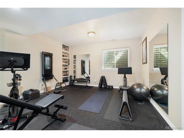 9884 Telluride St, Commerce City, CO 80022