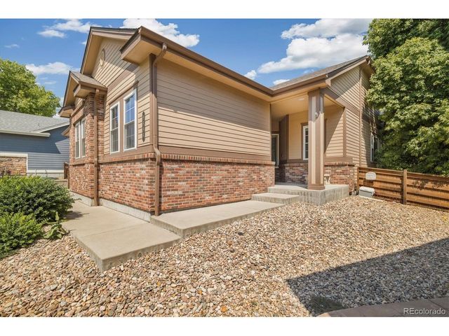 9884 Telluride St, Commerce City, CO 80022