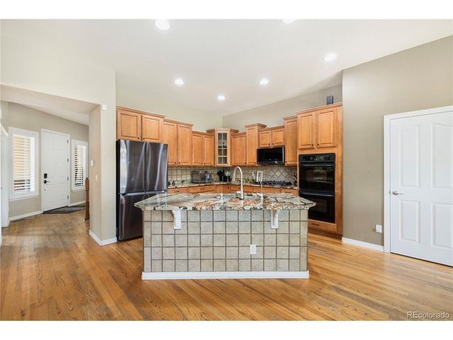 9884 Telluride St, Commerce City, CO 80022