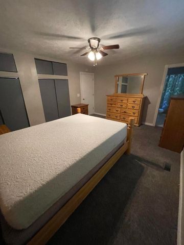 1056 Talking Rocks Road, Branson West, MO 65737