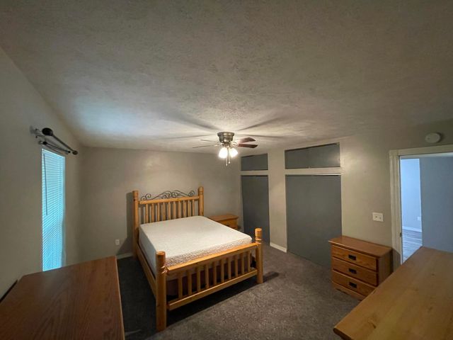 1056 Talking Rocks Road, Branson West, MO 65737